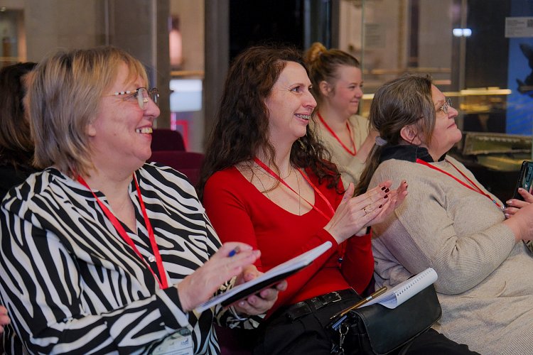 Хранители истории узнали о способах борьбы с фальсификацией